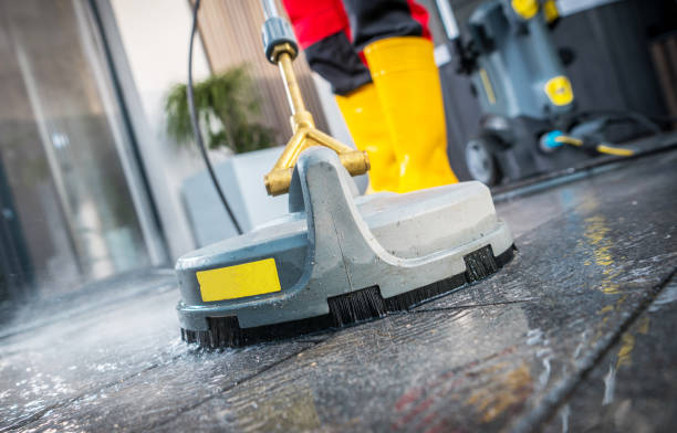 Best Deck Cleaning Services  in Linglestown, PA